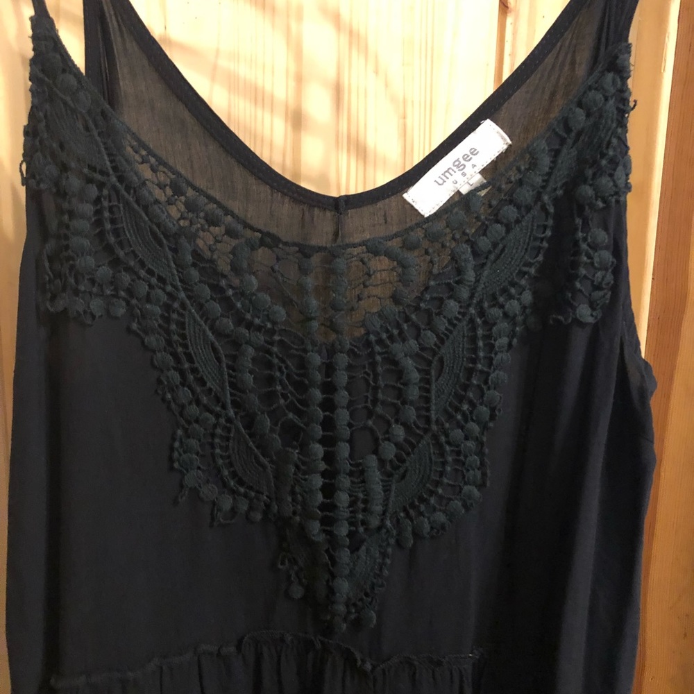 Black flows spaghetti strap top BUY 3 GET 1 FREE